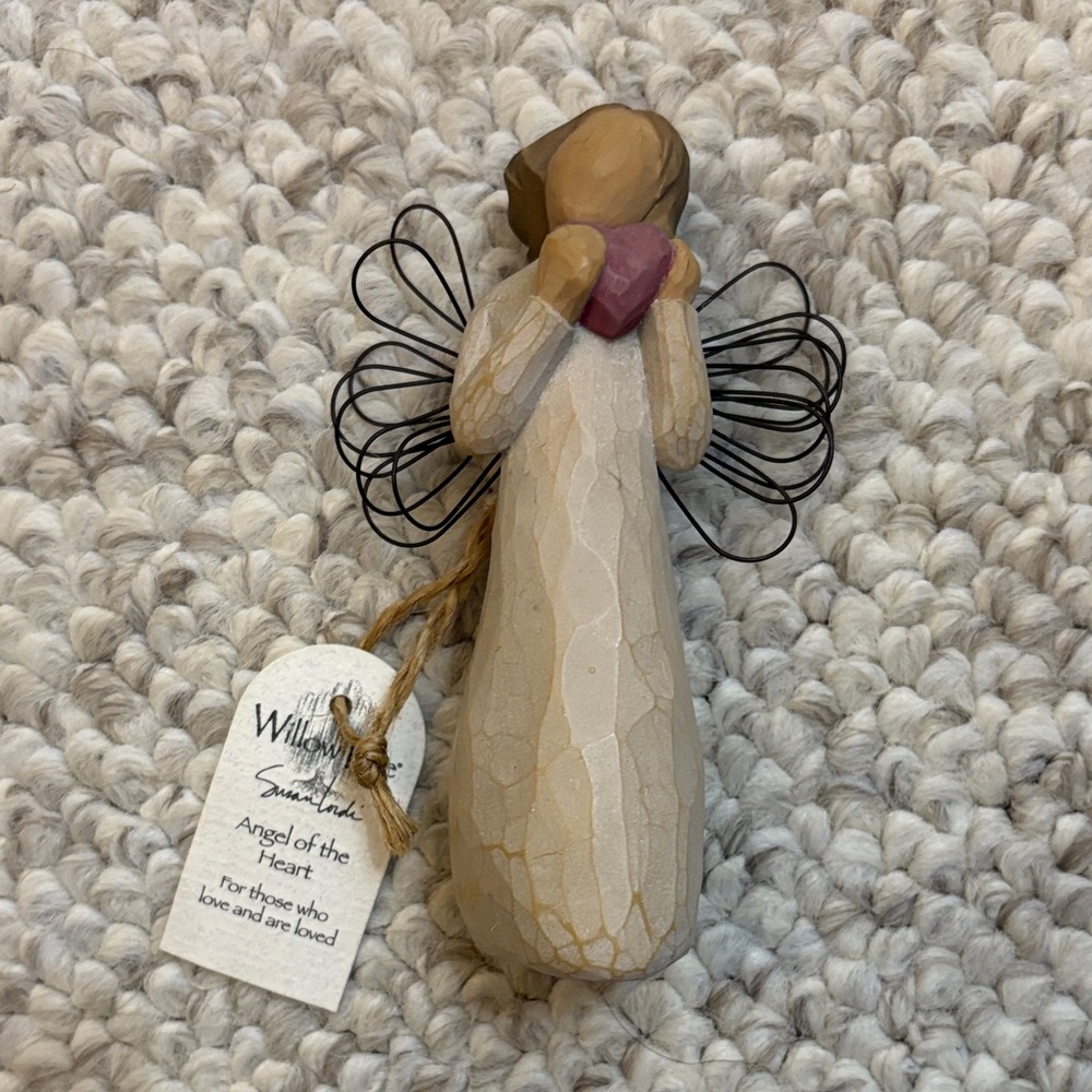 Willow Tree Angel of the Heart